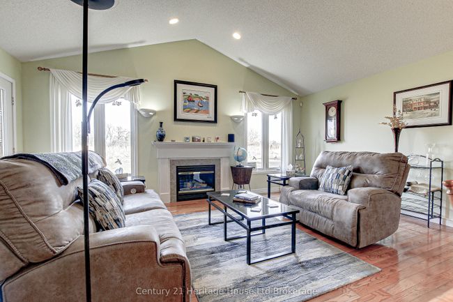 24 - 87 Donker Dr, Condo with 3 bedrooms, 2 bathrooms and 2 parking in Saint Thomas ON | Image 15