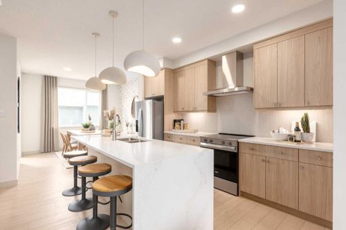 {{alt}} | Card Image