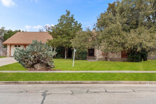4503 Black Walnut Woods Street, San Antonio, TX, 78249 | Card Image