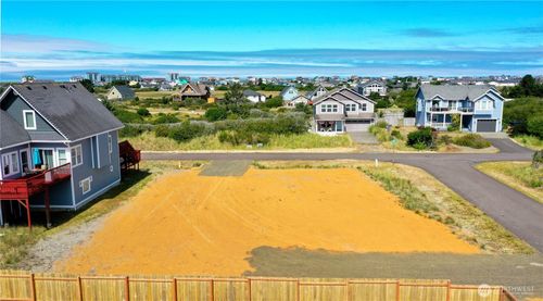 413 S Portal Loop Sw, Ocean Shores, WA, 98569-9367 | Card Image