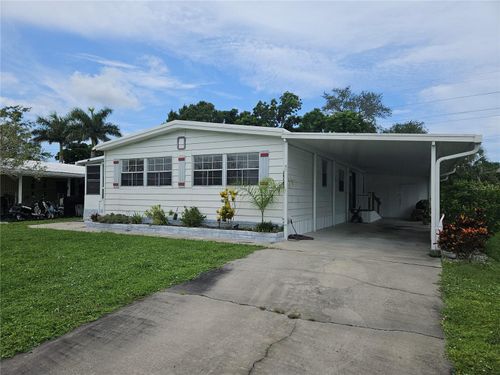 26087 Countess Ln, BONITA SPRINGS, FL, 34135-6516 | Card Image