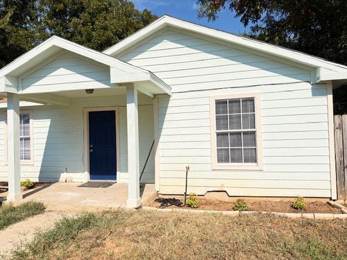 208 Parkway St, Rockdale, TX, 76567-2631 | Card Image