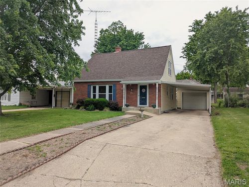 615 E Oak Street, Greenville, IL, 62246 | Card Image
