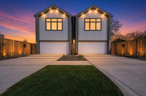 3411 Mcgowen St, Houston, TX, 77004-2102 | Card Image