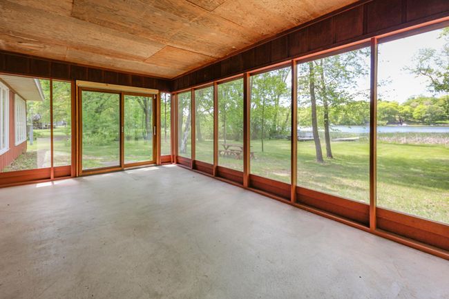 Screen Porch.jpg | Image 13
