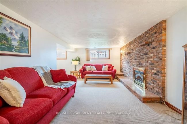 19 Carpenter Ave, House other with 4 bedrooms, 2 bathrooms and 3 parking in Stoney Creek ON | Image 28