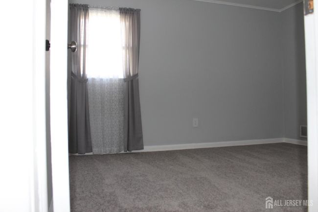 2 Haven Ter, House other with 3 bedrooms, 1 bathrooms and null parking in Parlin NJ | Image 10
