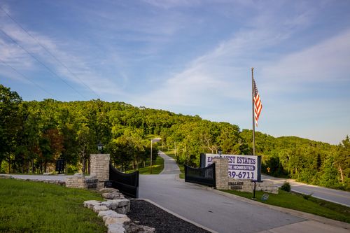 000 Patriot Dr, Forsyth, MO, 65653 | Card Image
