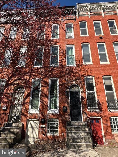 28 Parkin St, BALTIMORE, MD, 21201-1006 | Card Image