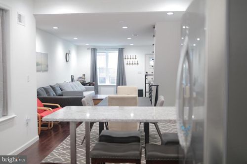 2033 S 22nd St, PHILADELPHIA, PA, 19145-2701 | Card Image