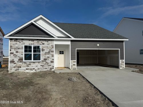 1025 Seven Iron Drive, Ayden, NC, 28513 | Card Image