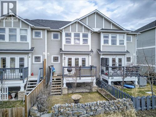 803 10th Ave, Invermere, BC, V0A1K0 | Card Image