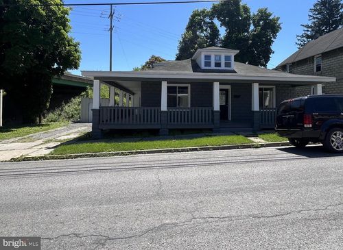 182 Pannebaker Ave, LEWISTOWN, PA, 17044-1827 | Card Image