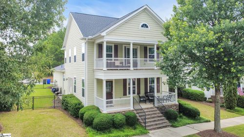109 Kimborough St, Greenville, SC, 29607-3928 | Card Image
