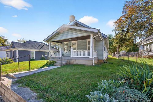 919 W Kirkwood Ave, Bloomington, IN, 47404-5038 | Card Image
