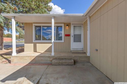 1710 E Park Ave, Laramie, WY, 82070-4254 | Card Image