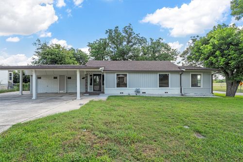 1524 E Avenue B, Temple, TX, 76501-4716 | Card Image