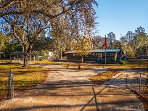15321 Ne 160th Avenue Rd, SALT SPRINGS, FL, 32134-8767 | Card Image