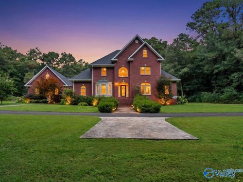 939 Everett Rd, Rainsville, AL, 35986-4821 | Card Image