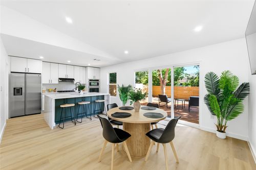 8411 Rockwood Ln, Austin, TX, 78757-6919 | Card Image