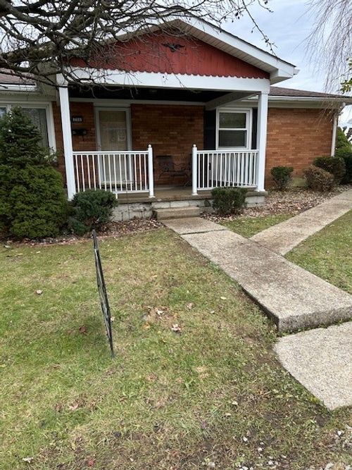 704 Abbott St, Latrobe, PA, 15650-2203 | Card Image