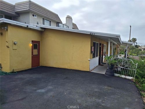 207 W La Paloma, San Clemente, CA, 92672 | Card Image