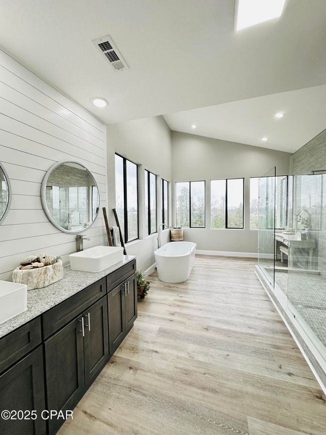 818 Radcliff Ave, House other with 4 bedrooms, 3 bathrooms and null parking in Lynn Haven FL | Image 16