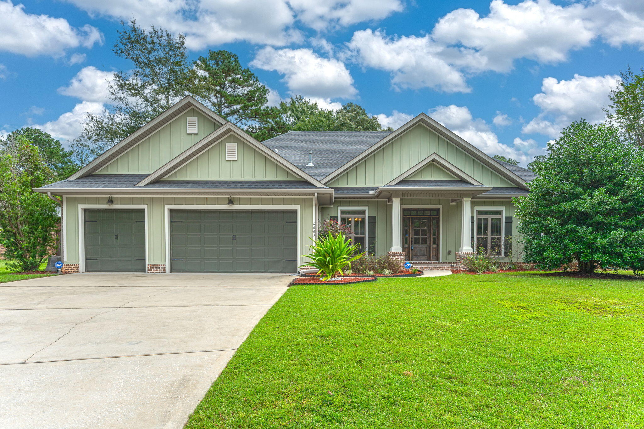 Walk Along Way, Crestview, FL 32536