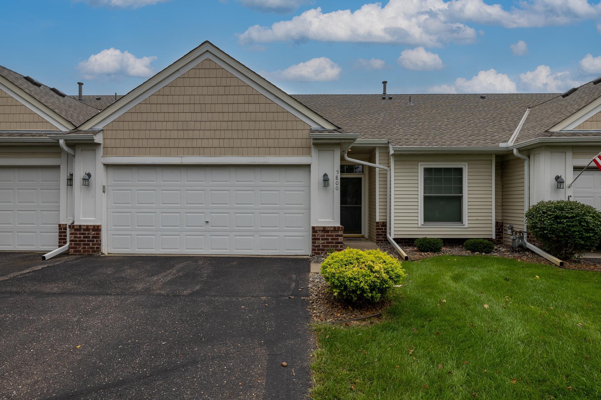 Prairie Ridge Dr, Saint Paul, MN 55126