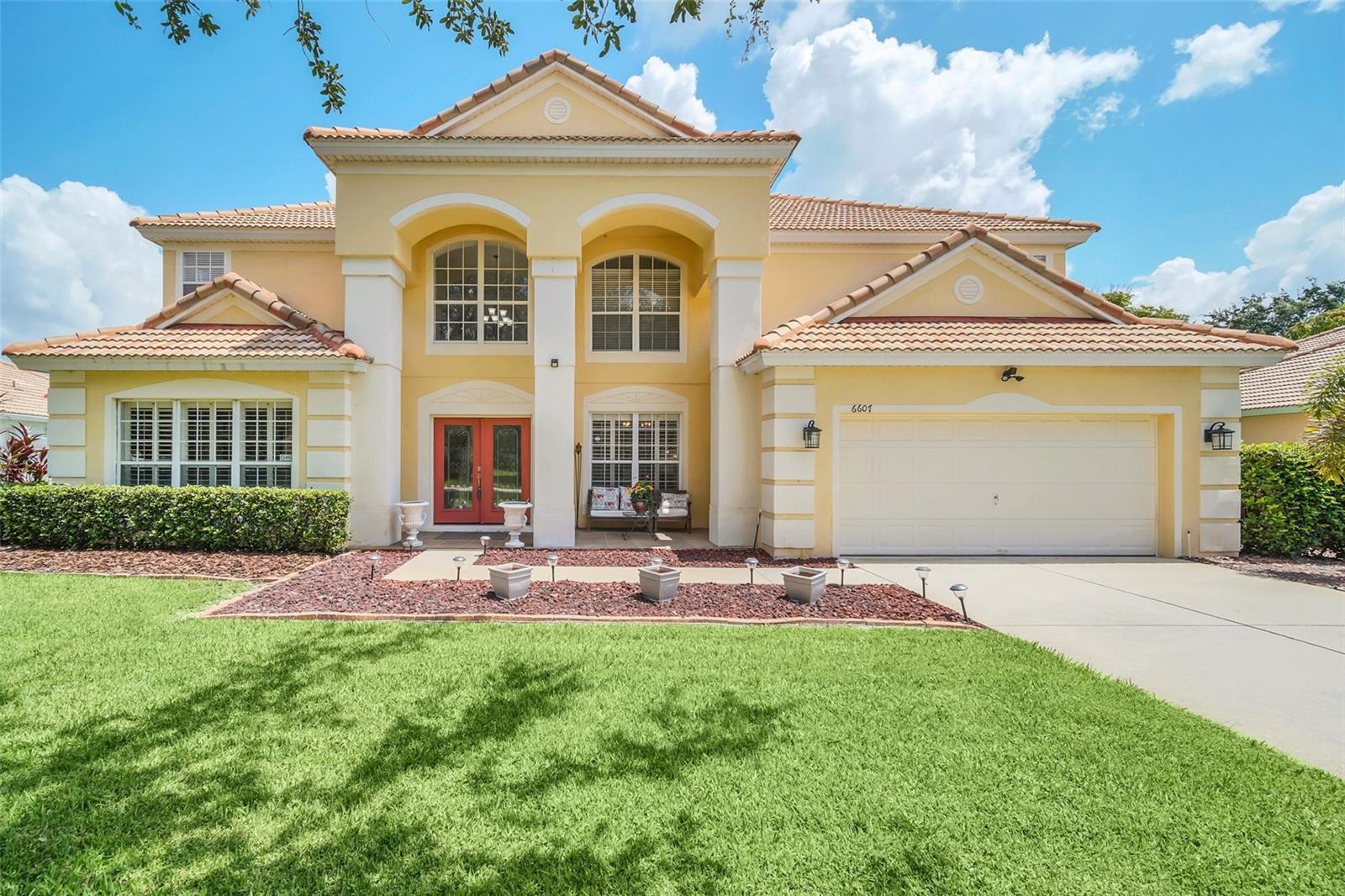 Crestmont Glen Ln, Windermere, FL 34786
