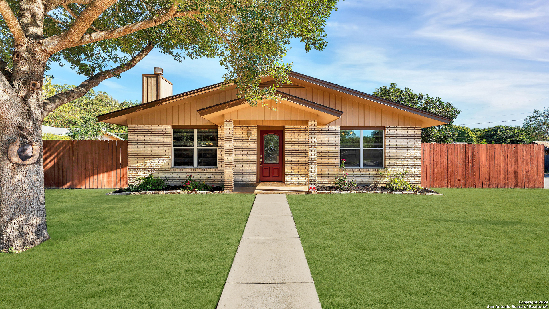 Cardinal Dr, New Braunfels, TX 78130