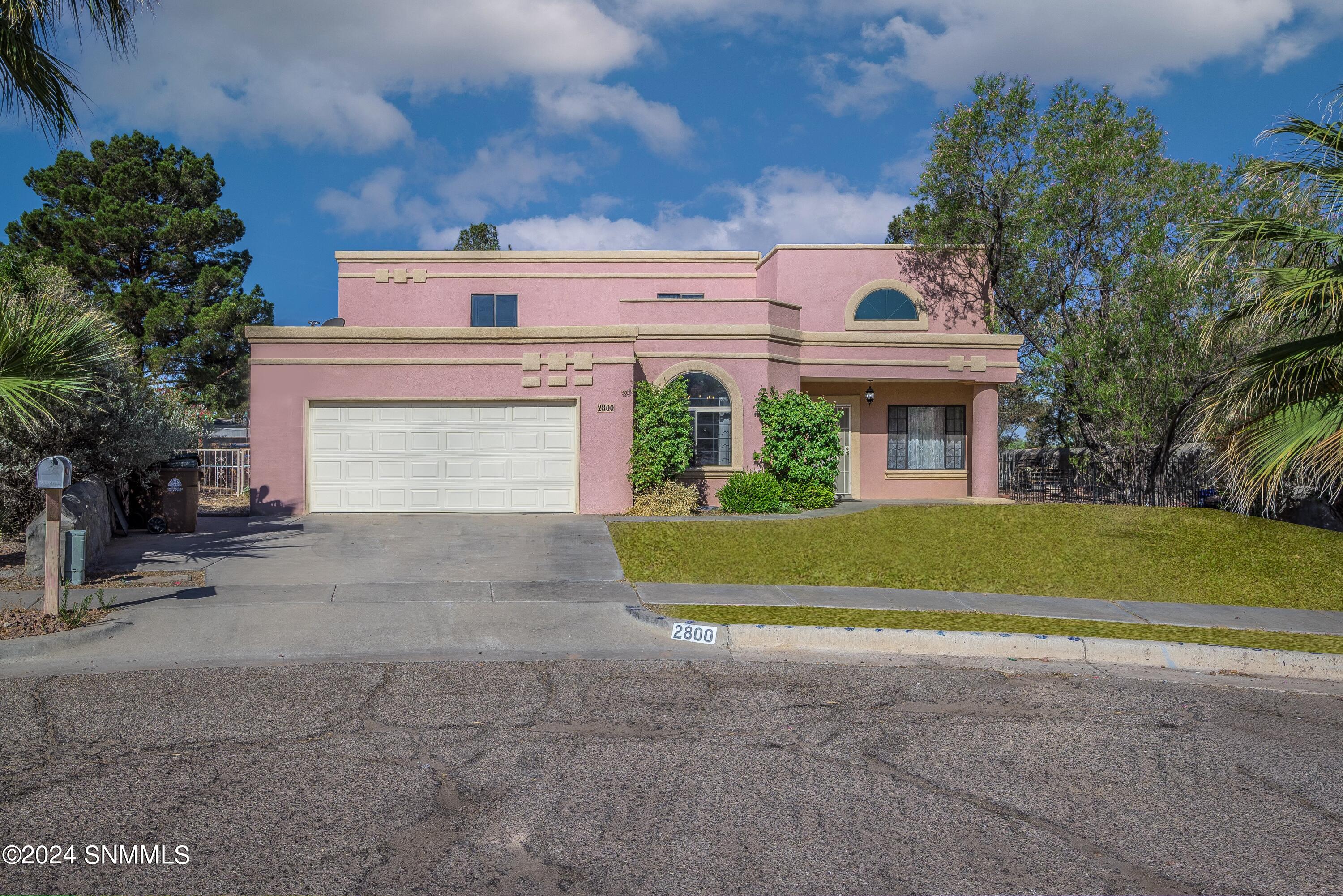 Buena Vida Ct, Las Cruces, NM 88011
