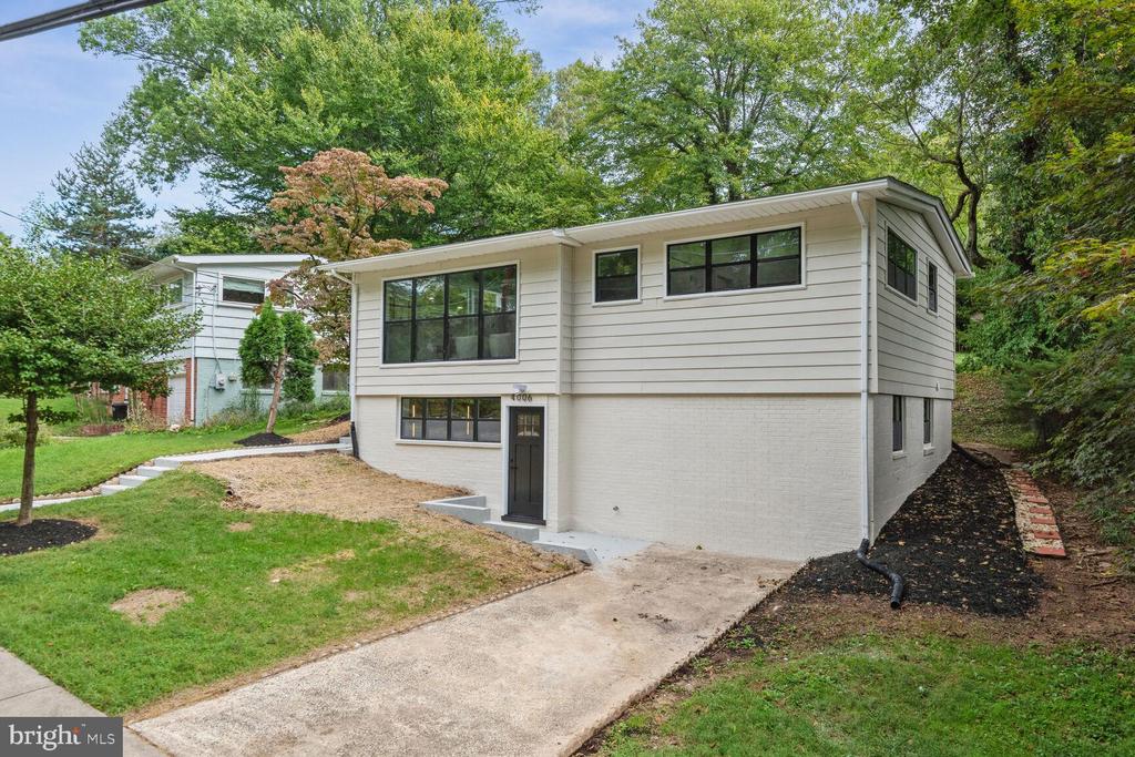 Denfeld Ave, Kensington, MD 20895