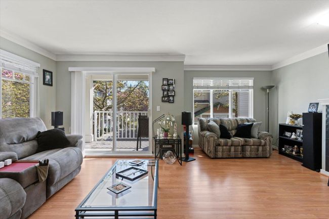 64 - 12711 64 Avenue, Townhouse with 3 bedrooms, 2 bathrooms and 2 parking in Surrey BC | Image 5