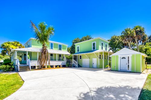 13607 S Indian River Dr, Jensen Beach, FL, 34957-2246 | Card Image