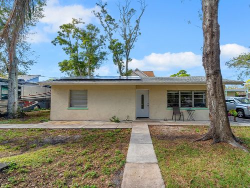 7684 Oakhurst Rd, Seminole, FL, 33776-3450 | Card Image