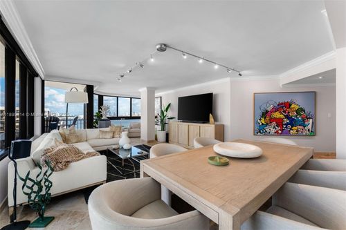 apt-a1716-520 Brickell Key Dr, Miami, FL, 33131-2429 | Card Image