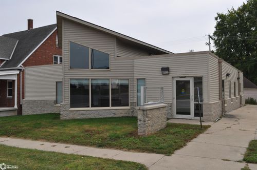 221 Main St, Breda, IA, 51436-8717 | Card Image