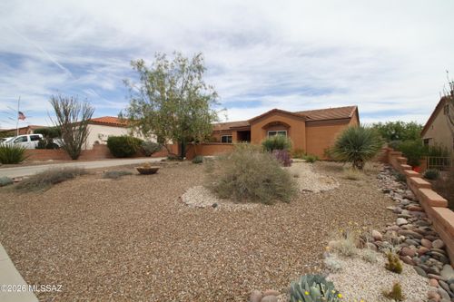 2026 W Vía Nuevo Leon, Green Valley, AZ, 85622 | Card Image