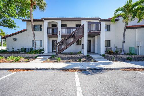 36-201-1636 Stickney Point Rd, SARASOTA, FL, 34231-3740 | Card Image