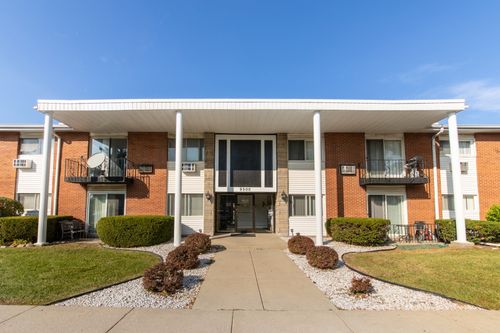 202b-9500 Dee Rd, Des Plaines, IL, 60016-3869 | Card Image