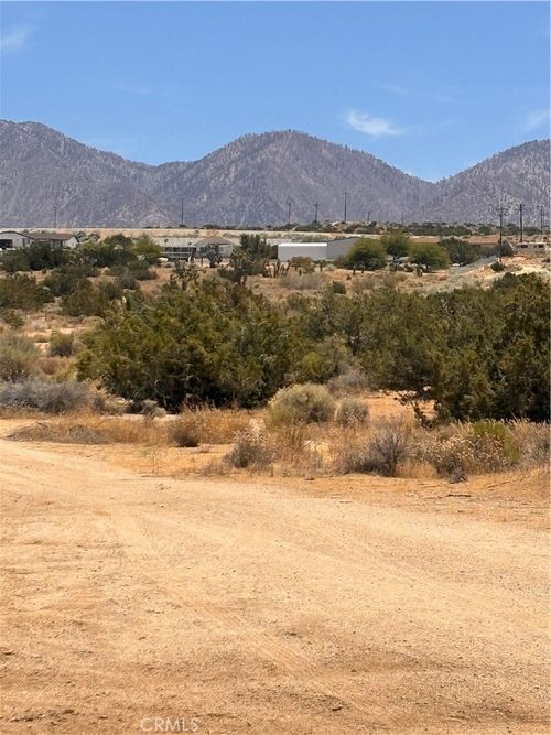 0 126th St, Pearblossom, CA, 93553 | Card Image