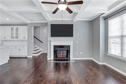 330 Avalon Sq, Fairburn, GA, 30213-6011 | Card Image