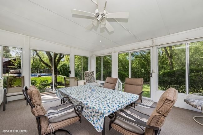972 W Shore Dr, House other with 3 bedrooms, 3 bathrooms and 3 parking in Fox Lake IL | Image 6