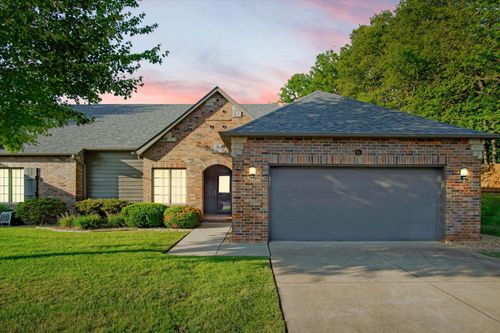 unit-4b-1750 W Bennett St, Springfield, MO, 65807-1200 | Card Image