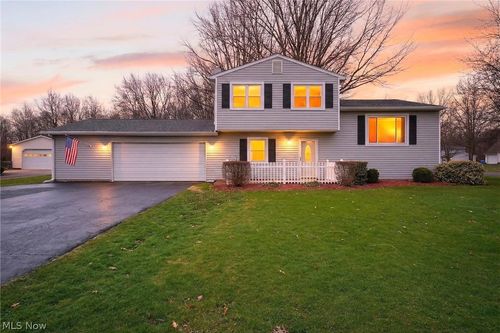 21 Leffingwell Drive, Orwell, OH, 44076 | Card Image