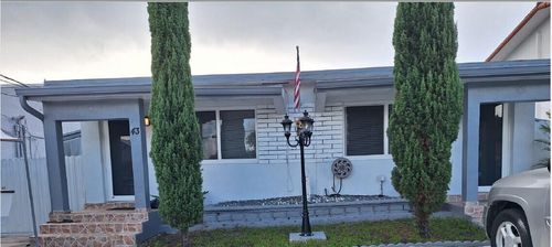 41 Nw 33rd Ave, Miami, FL, 33125-4920 | Card Image