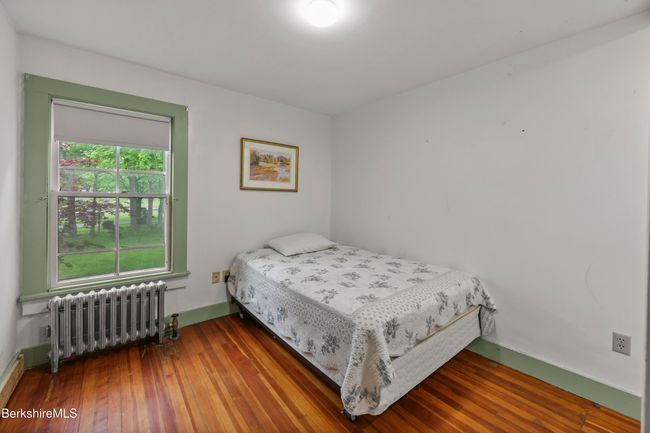 9 High St, Home with 6 bedrooms, 3 bathrooms and 4 parking in Lenox MA | Image 35