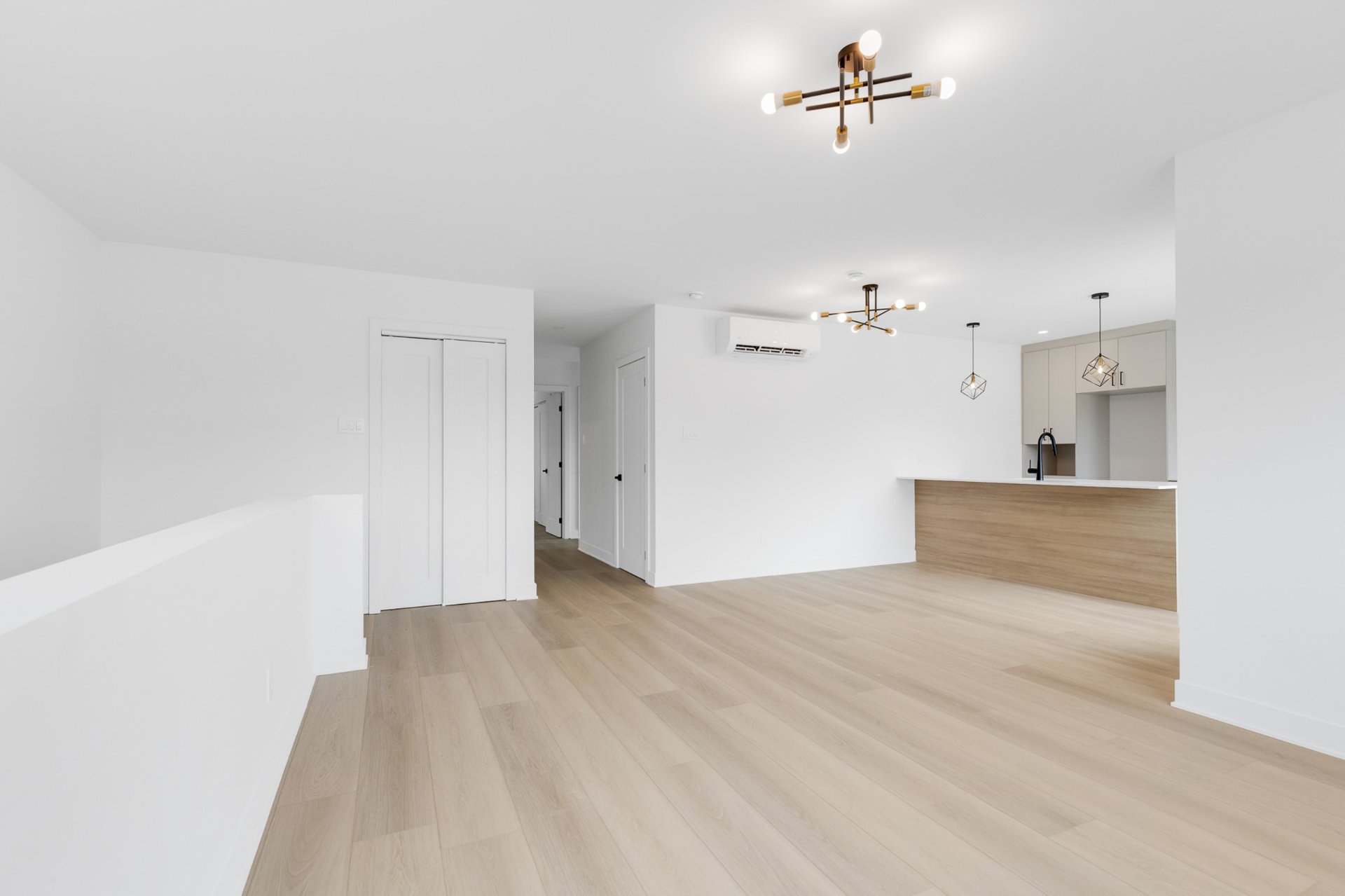 Residential Lease in L'Île-Perrot 4