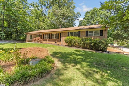 402 Woodley Road, spartanburg, SC, 29306 | Card Image